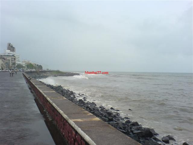 Worli Sea Face in Monsoon