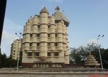 http://www.mumbai77.com/images/Pictures/Dadar/Siddhivinayak_Temple.jpg