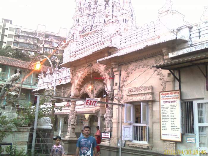 Inside Babulnath Temple
