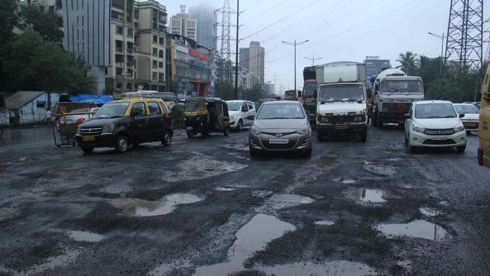 Famous Potholes Of Mumbai